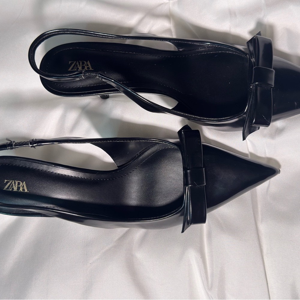 Zara Elegant Black Heels with Bow Accent